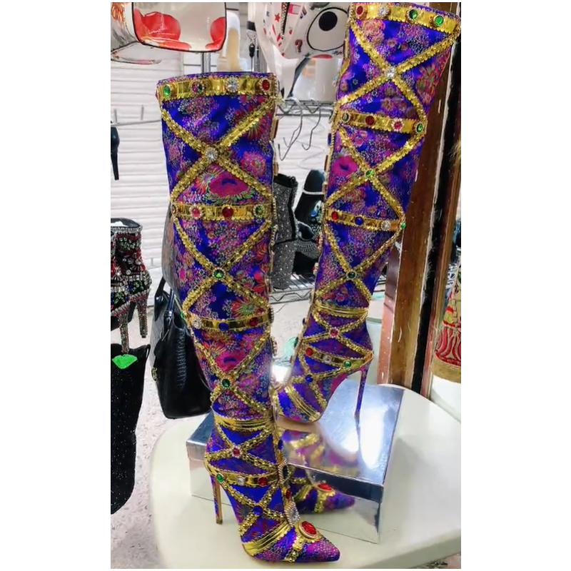 Embroidery Stitch - Sepatu Bot Setinggi Paha Stiletto Berhias