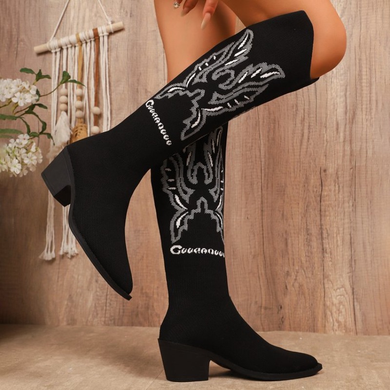 Sepatu Bot Koboi Wanita Model  - Embroidery Canvas ulasan dan harga