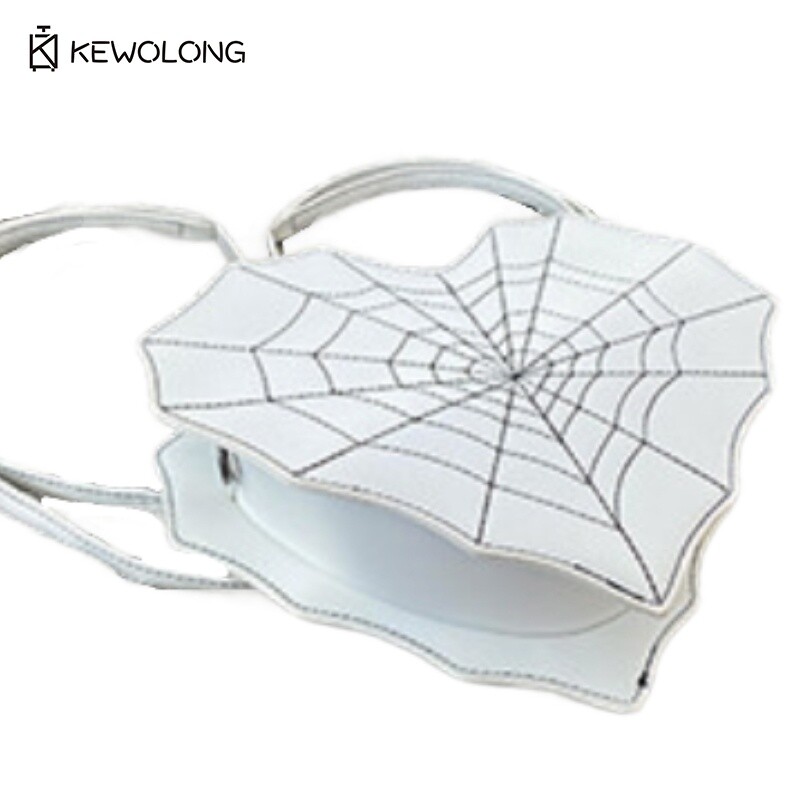 Tas Selempang Bentuk Kelelawar - Embroidery Gothic ulasan dan harga