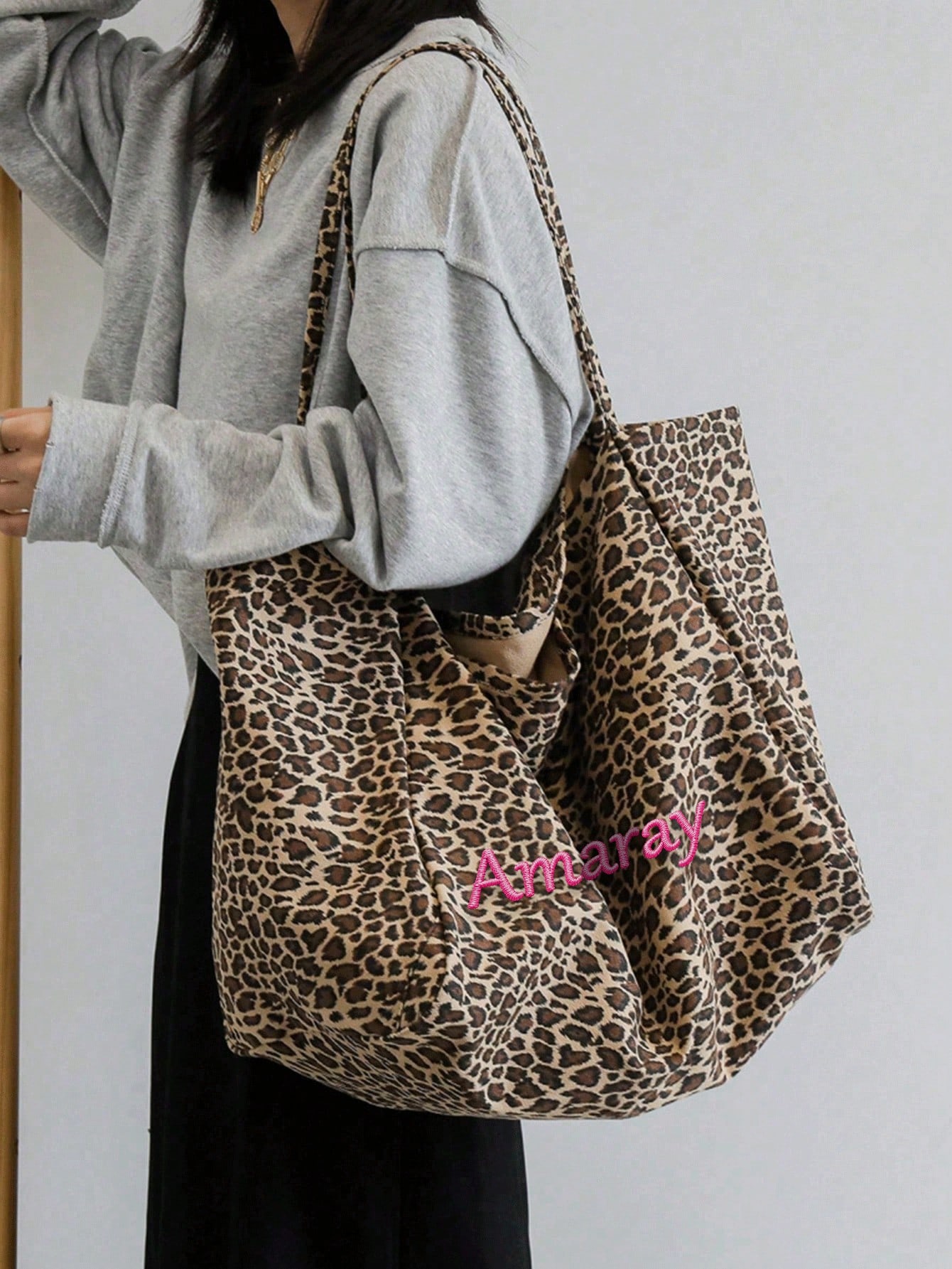 Tas Tote Motif Macan Tutul Nam - Embroidery Gift Ideas ulasan dan harga