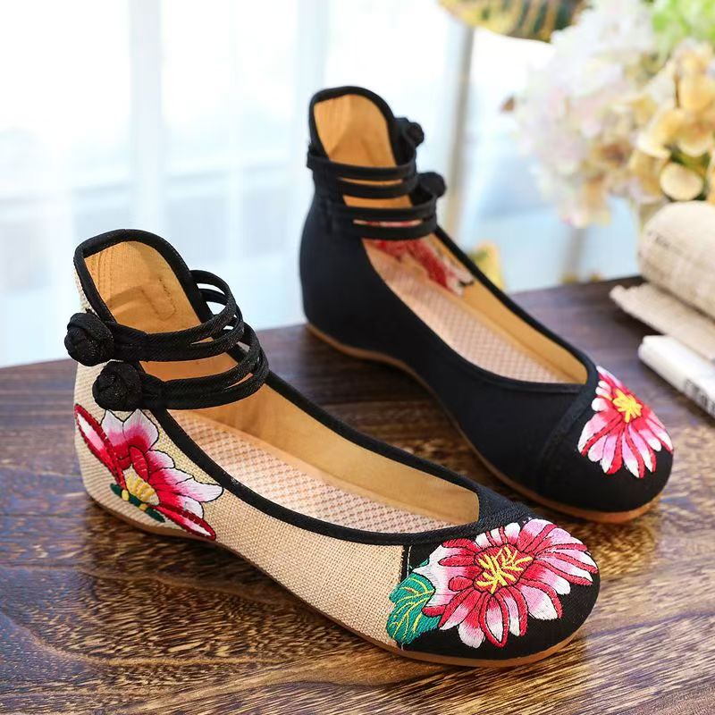 Sepatu Kain Bordir Wedges Wani - Embroidery Canvas ulasan dan harga