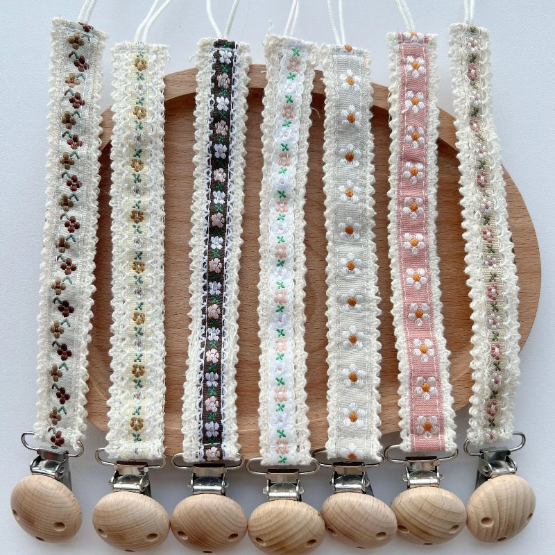 Rantai Penjepit Empeng Bayi An - Embroidery Gift Ideas ulasan dan harga
